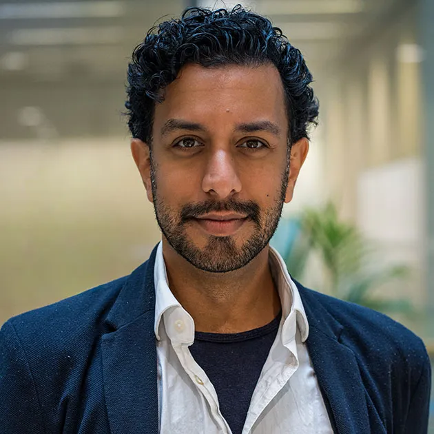 Photo of Asad Moghal